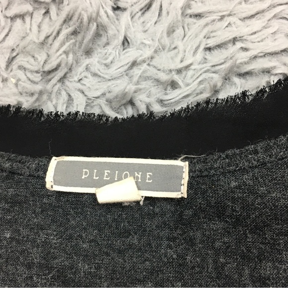 Anthropologie Pleione  Contrast Trim Chiffon Top High Low Chest Pocket Gray XL - Picture 14 of 16